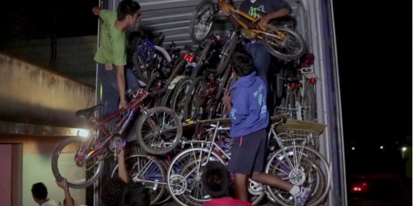 chris_van_dine_guatemala_bike