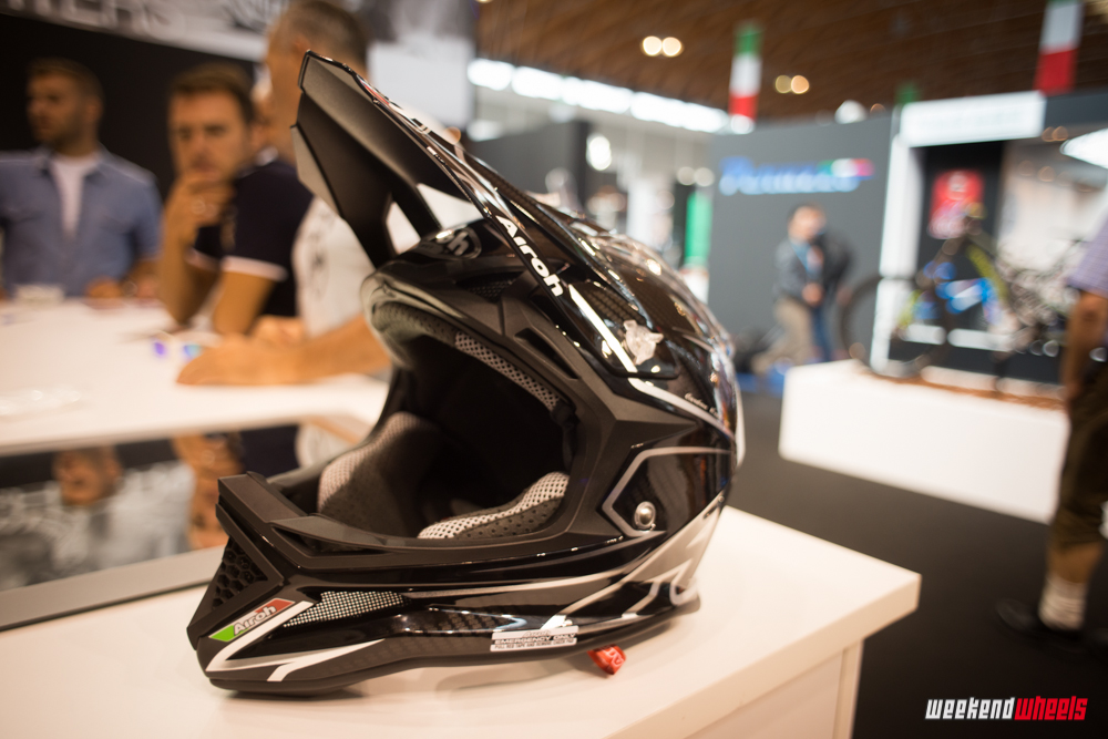 eurobike_2013_airoh_fighter_carbon_4