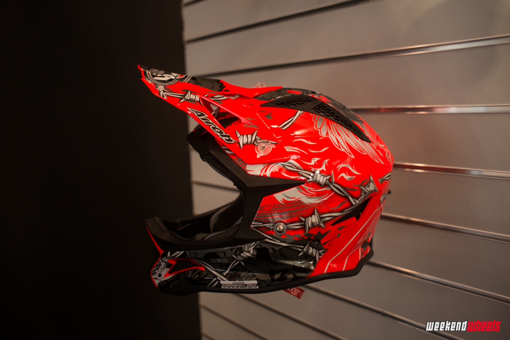 eurobike_2013_airoh_fighter_red
